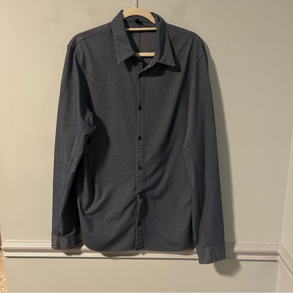 Lululemon Enzyme Dye Club Blue Commission Long Sleeve Button Down Shirt Size L